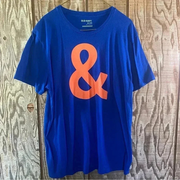 Old Navy “&” Symbol T-Shirt - Picture 1 of 3